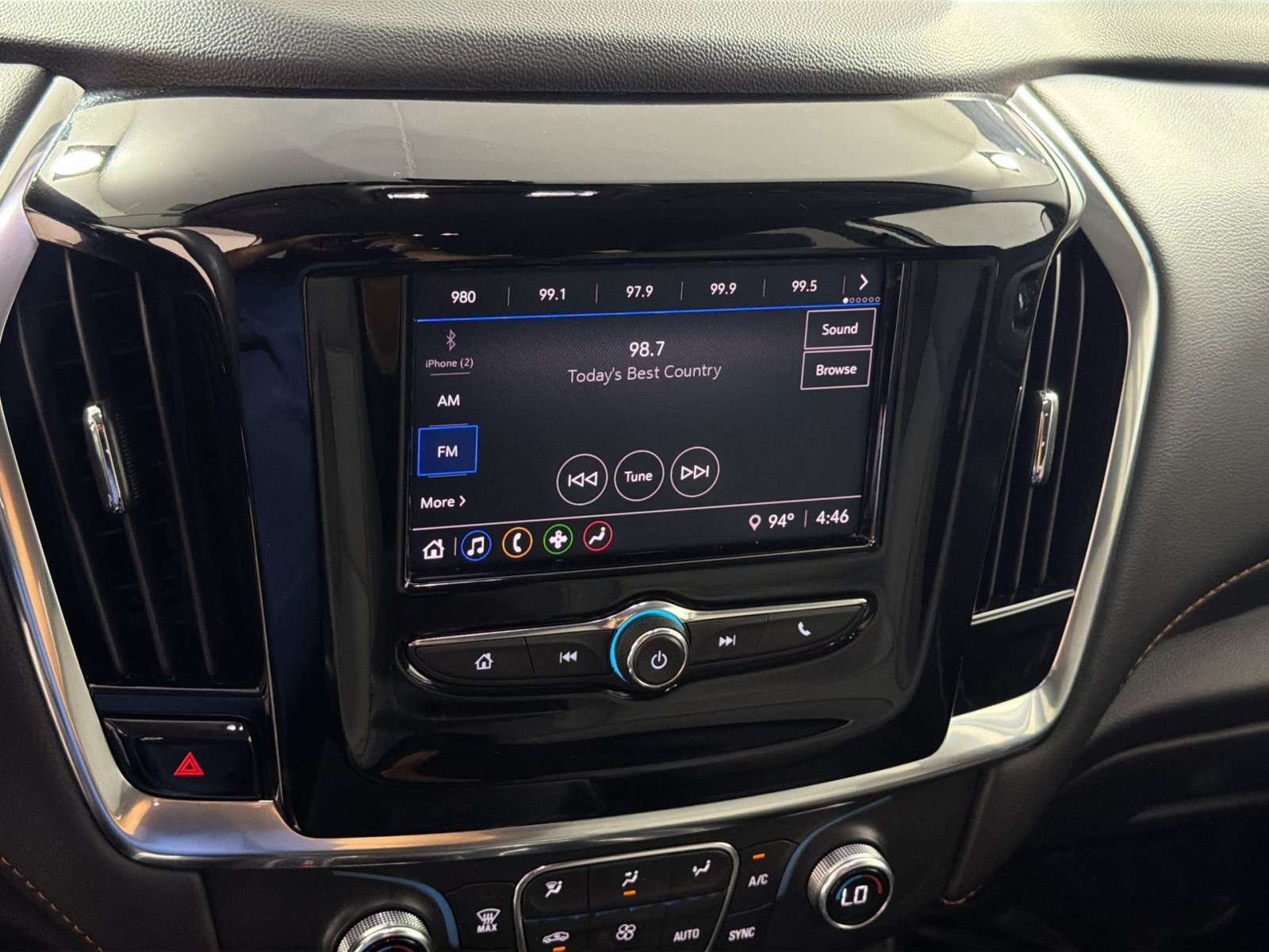 Used 2021 Chevrolet Traverse LS AWD/4WD image 18