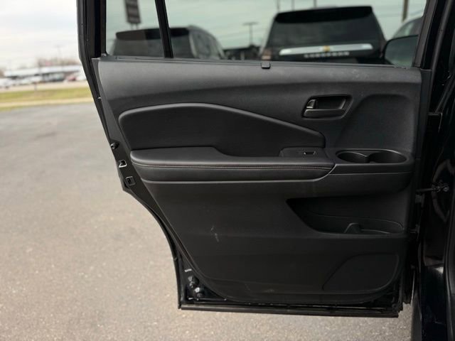 Used 2022 Honda Pilot TrailSport image 16