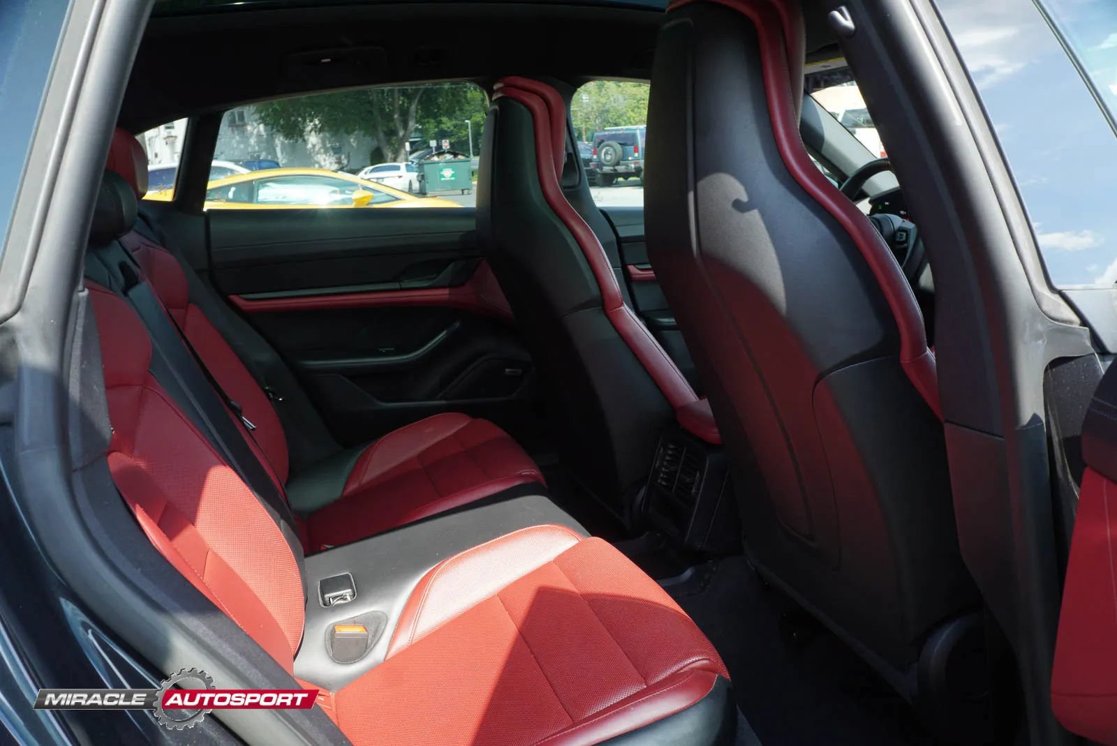 Used 2022 Porsche Taycan 4 Cross Turismo AWD/4WD image 37