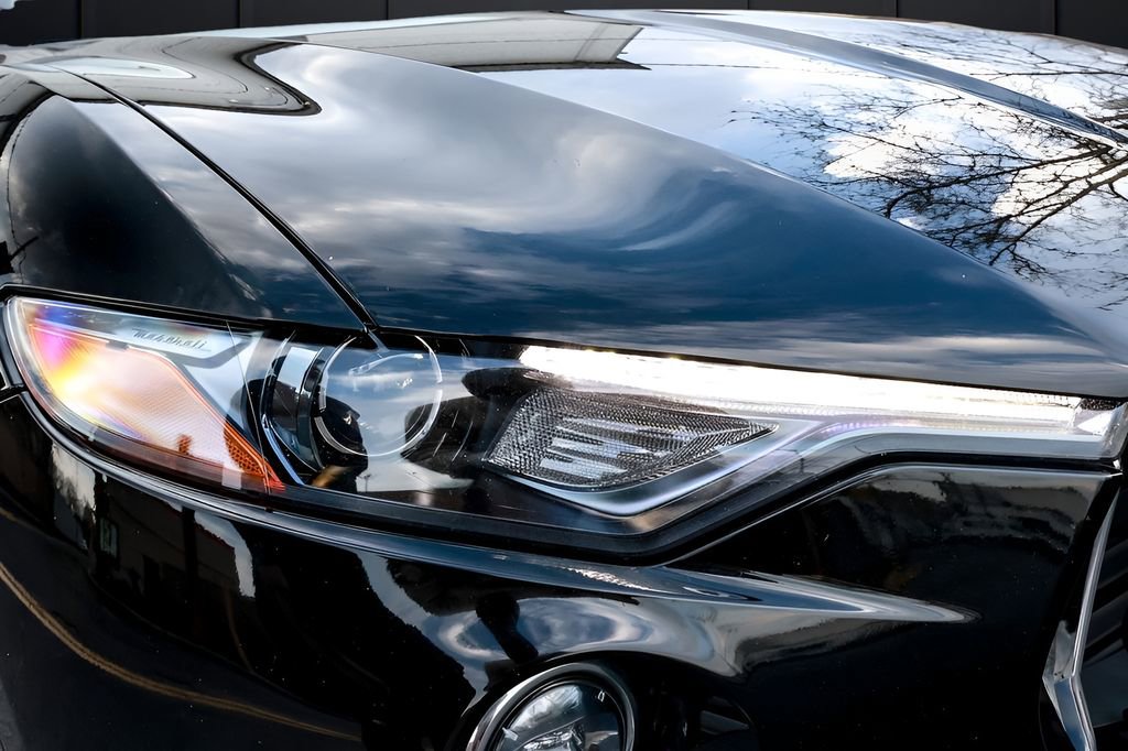 Used 2021 Maserati Levante image 12