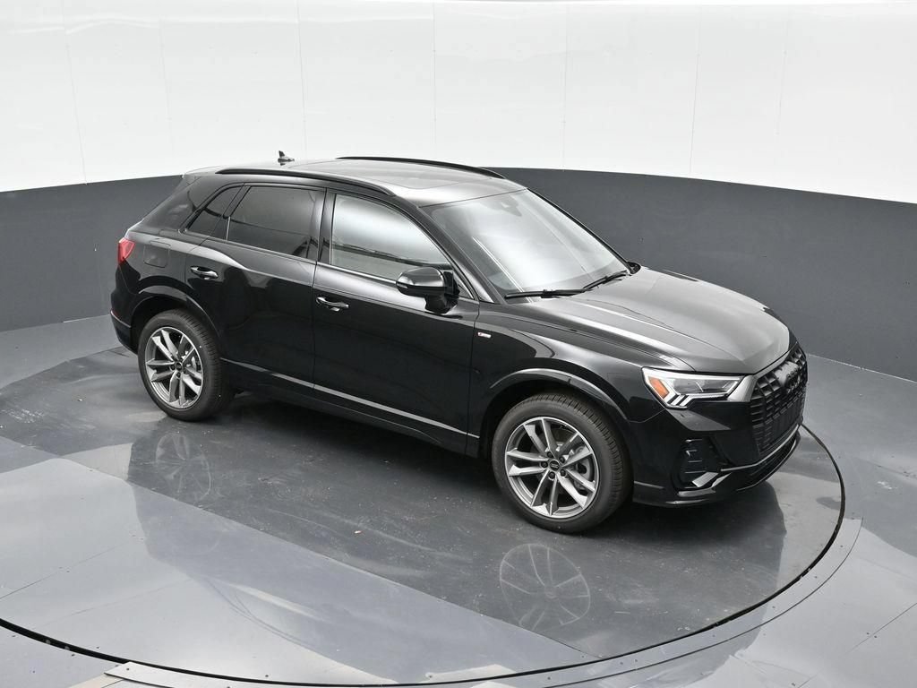 New 2025 Audi Q3 2.0T Premium AWD/4WD image 17