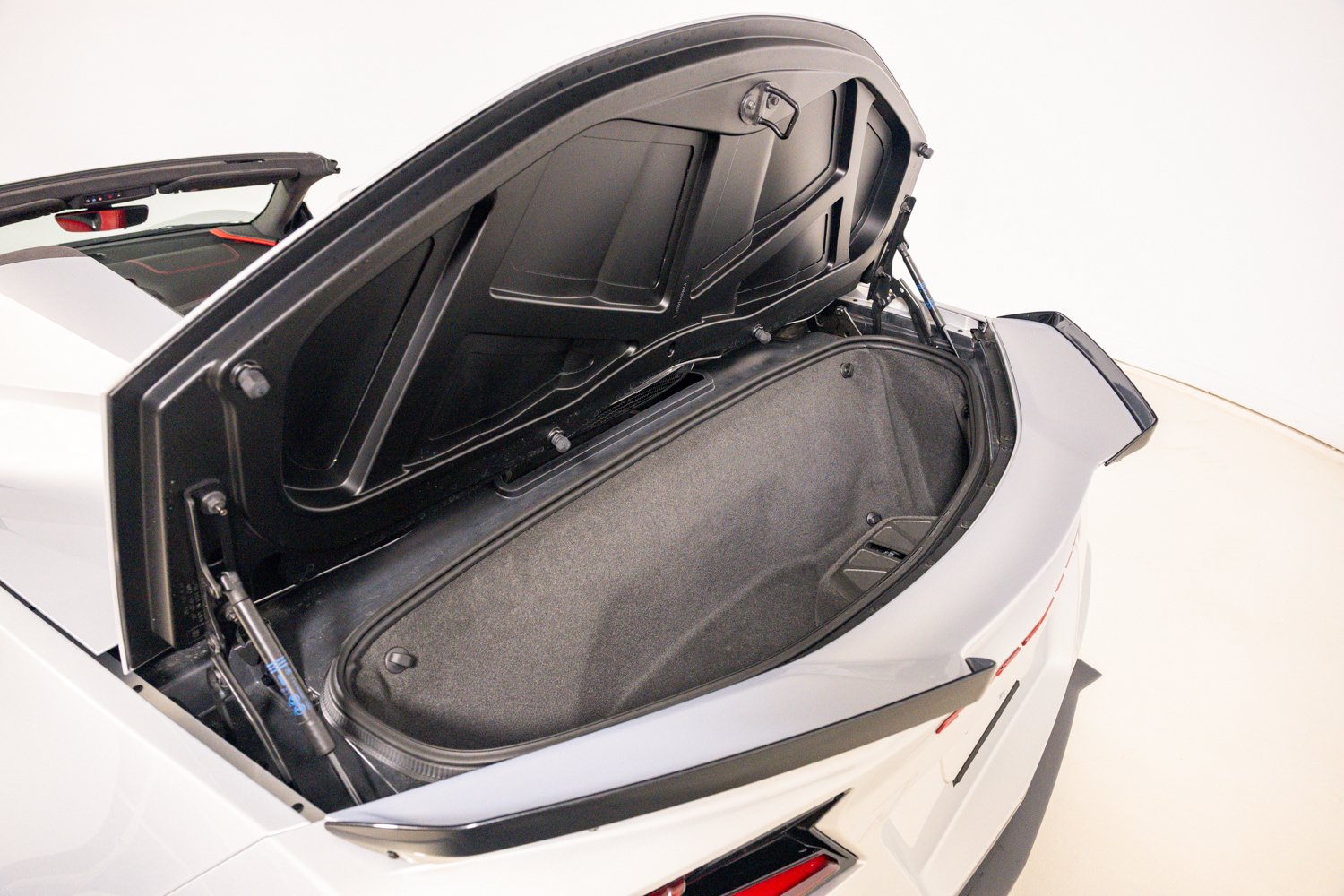 Used 2024 Chevrolet Corvette Z06 RWD image 50