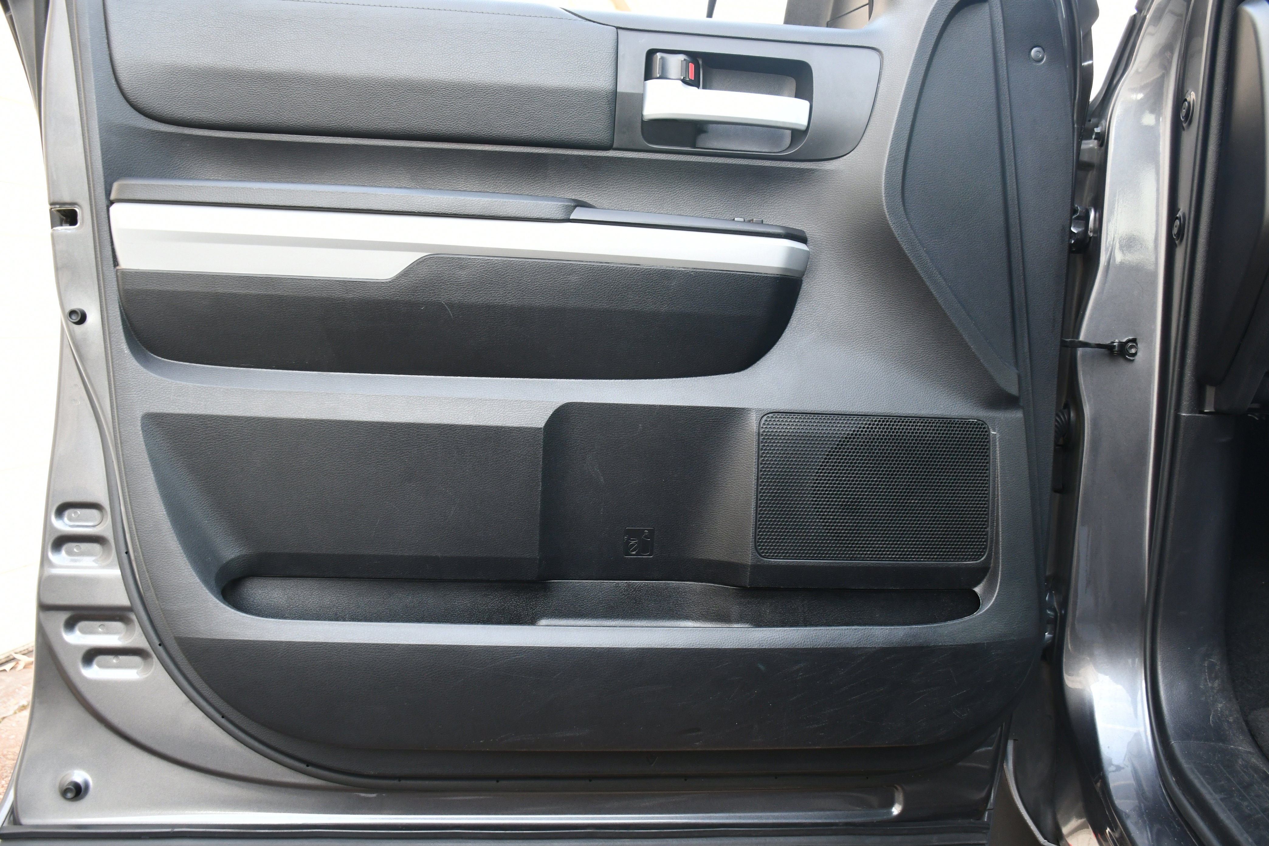 Used 2021 Toyota Tundra SR5 w/ TRD Off-Road Plus Package image 12