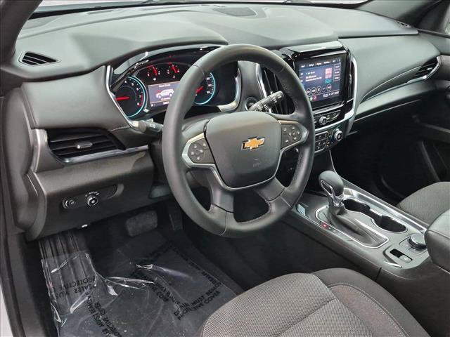 Used 2023 Chevrolet Traverse LT FWD image 6