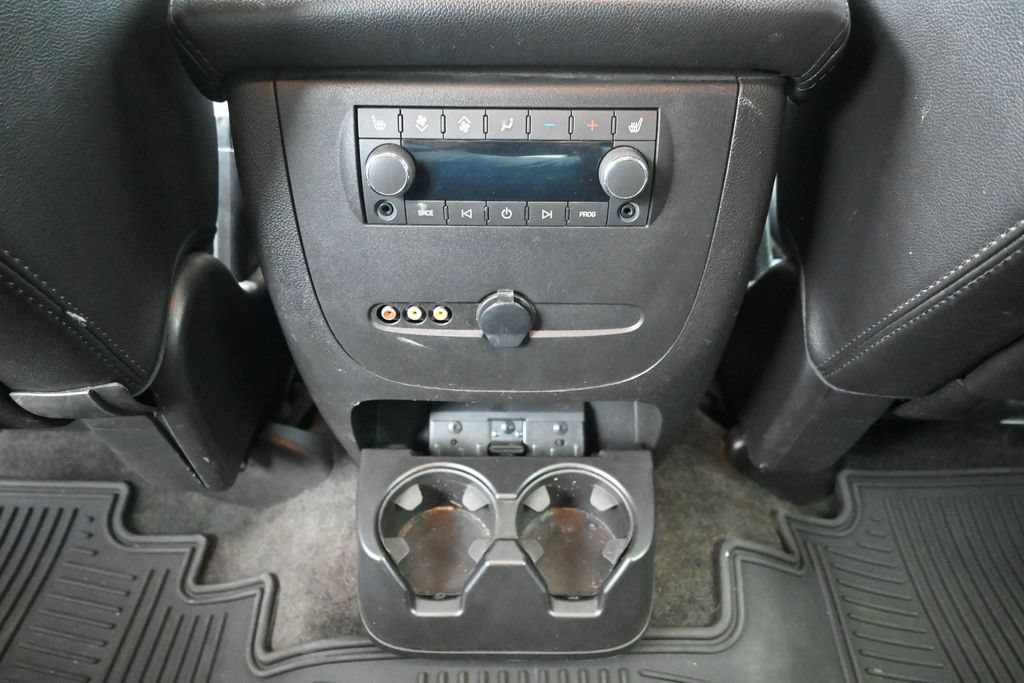 Used 2014 Chevrolet Suburban LTZ AWD/4WD image 28
