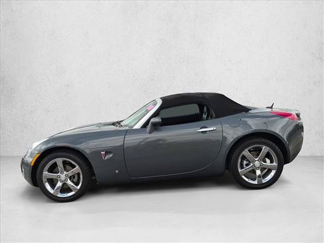 Used 2008 Pontiac Solstice Convertible w/ Premium Package RWD image 9