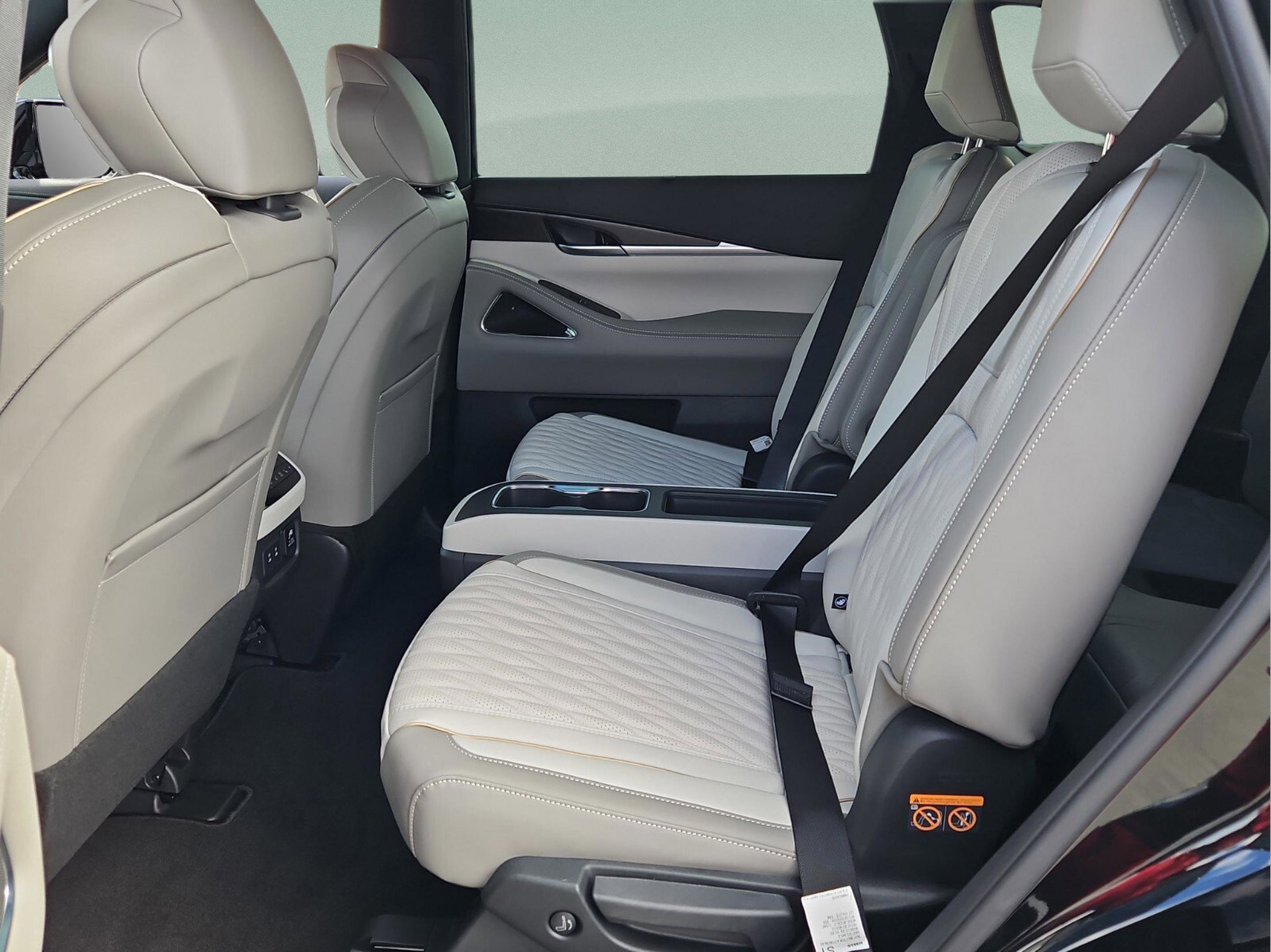 New 2026 INFINITI QX60 Autograph image 11