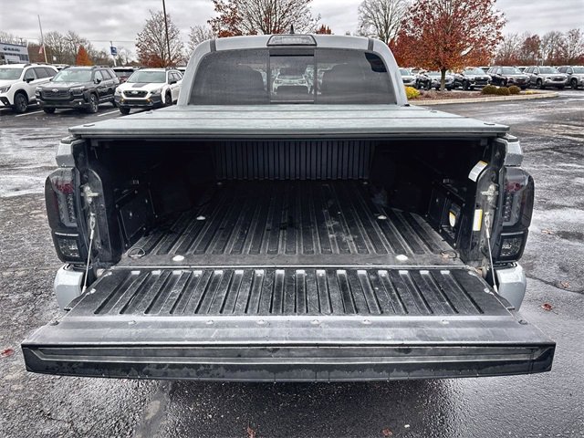 Used 2018 Toyota Tacoma TRD Sport image 29