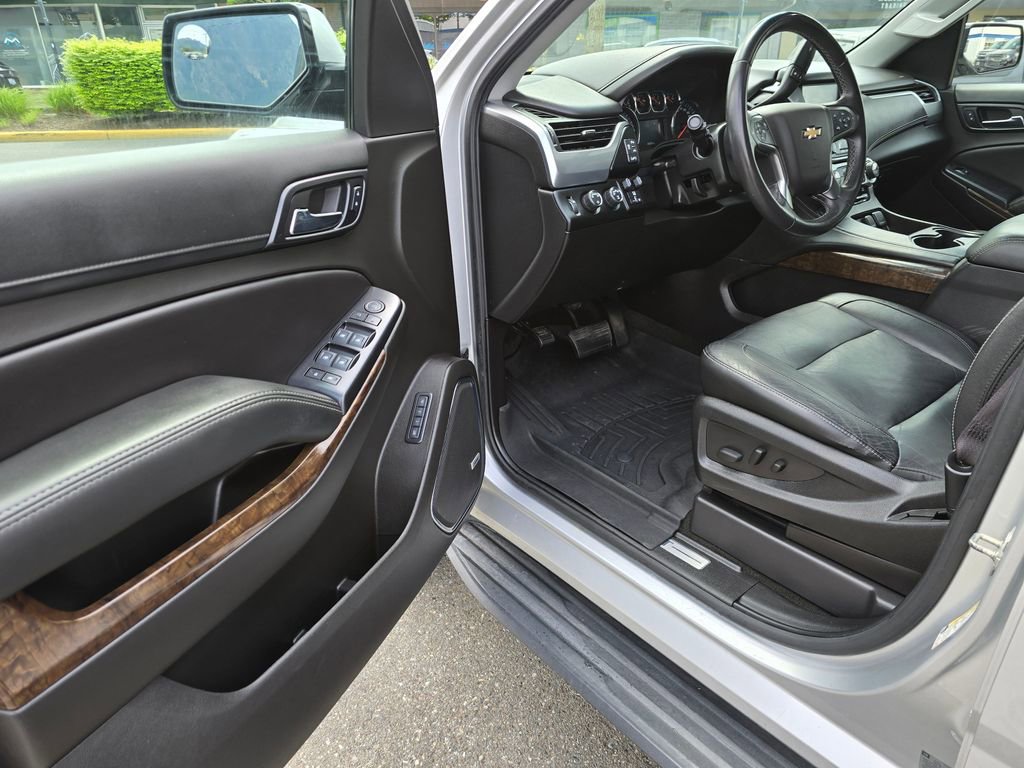 Used 2017 Chevrolet Tahoe LT AWD/4WD image 22