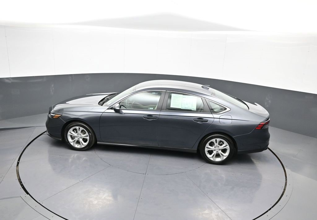 Certified 2023 Honda Accord LX image 40