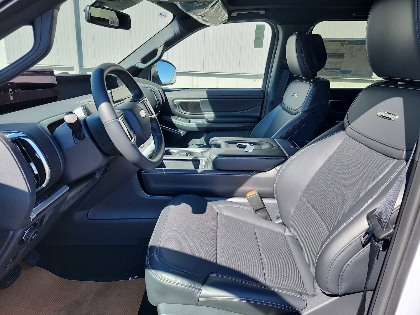 New 2026 Ford Expedition Platinum image 11