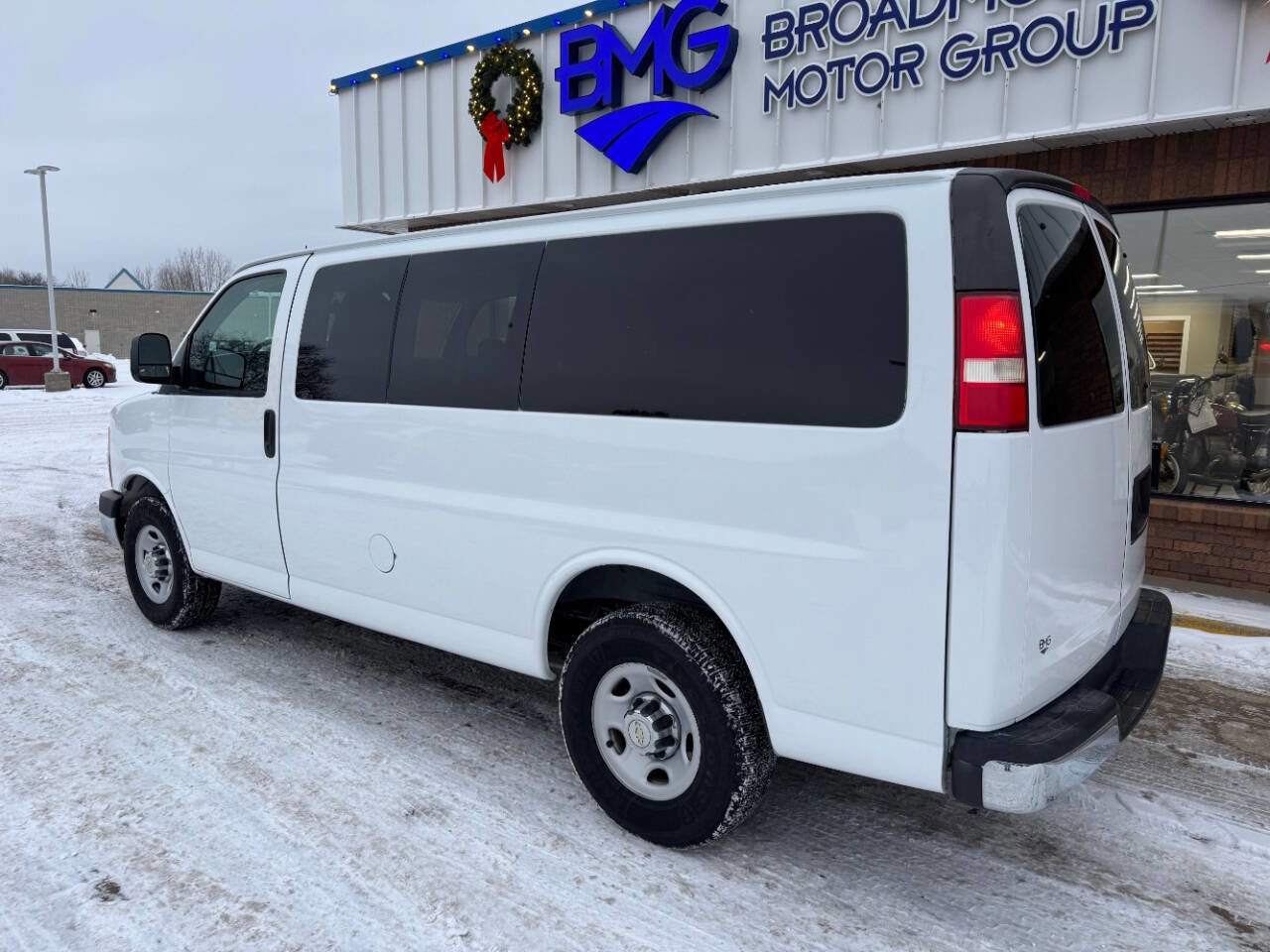 Used 2012 Chevrolet Express 2500 LT w/ LT Preferred Equipment Group image 5