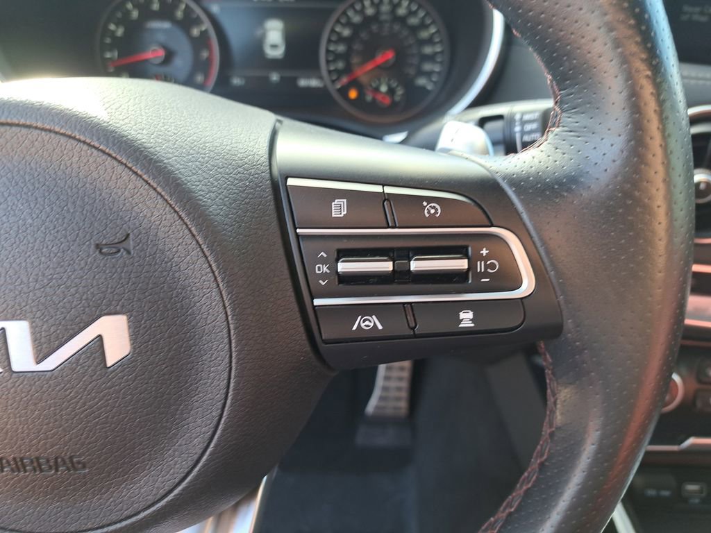 Used 2022 Kia Stinger GT2 w/ Red Interior Color Package image 20