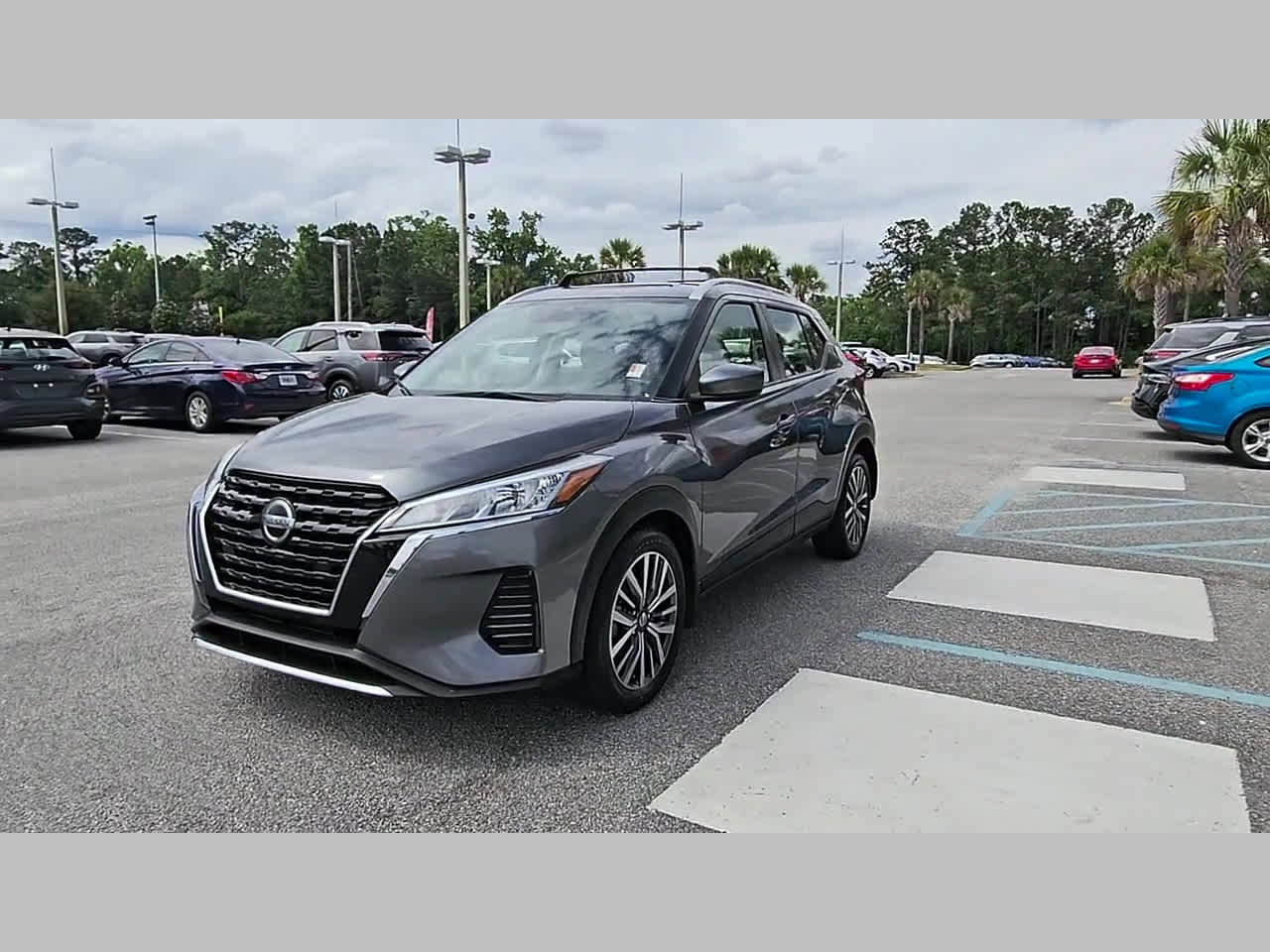Used 2021 Nissan Kicks SV FWD image 23