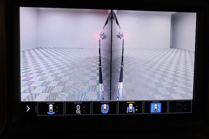 Certified 2022 GMC Sierra 3500 Denali image 59