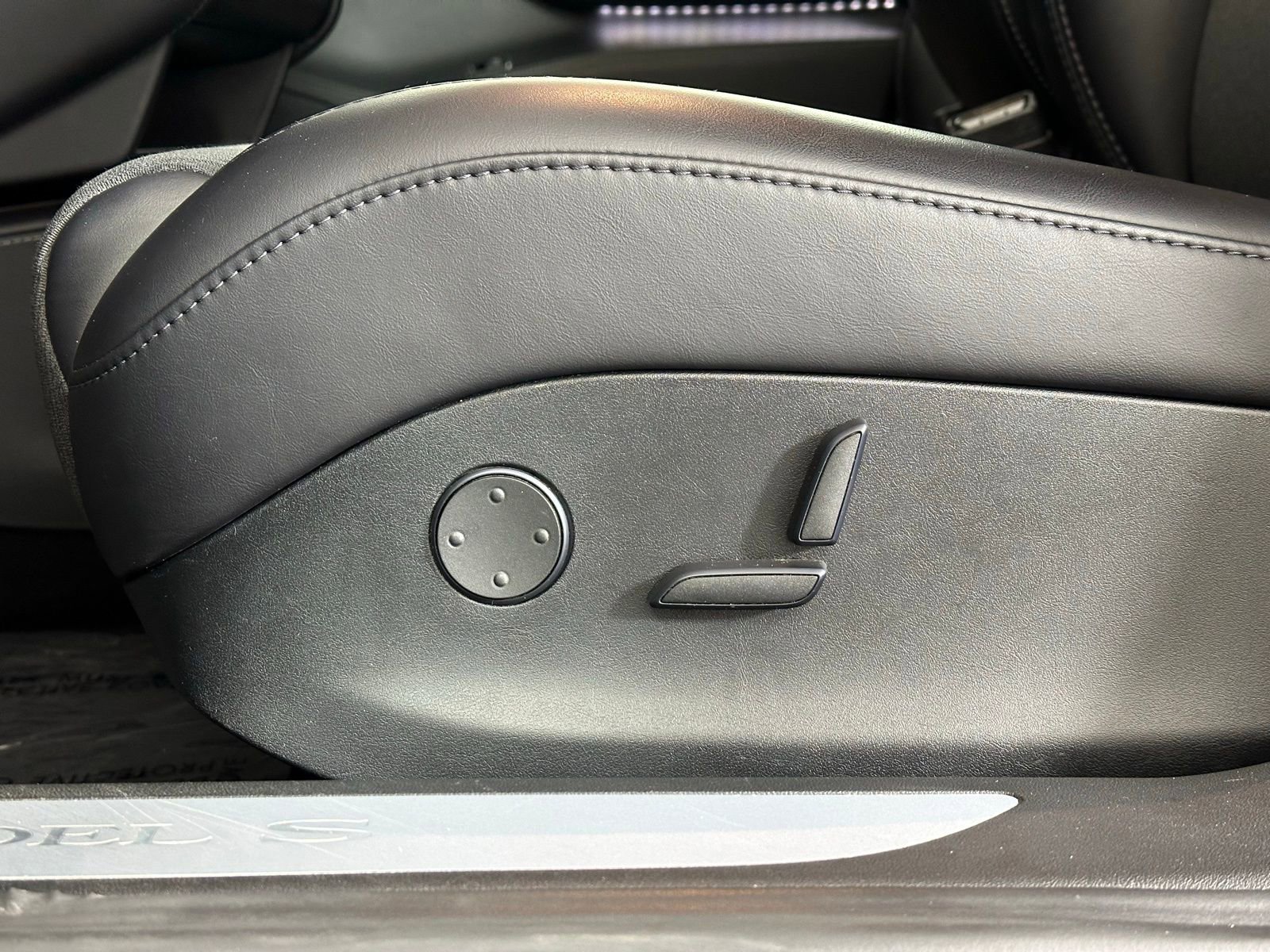 Used 2018 Tesla Model S 75D image 11