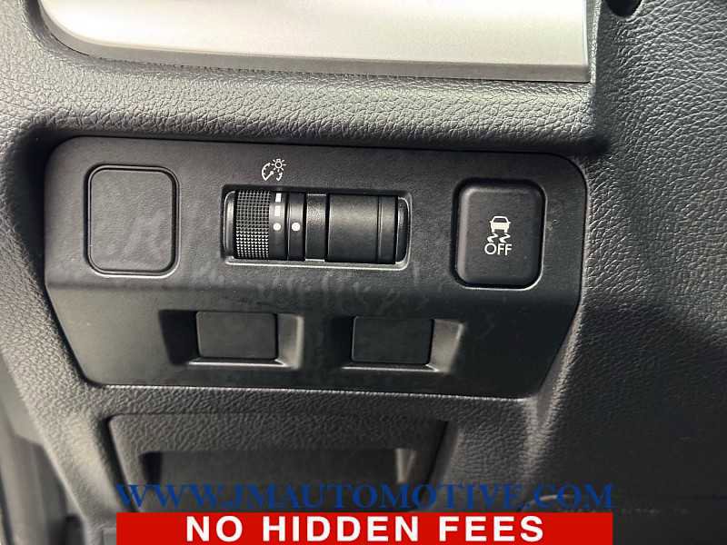 Used 2016 Subaru Crosstrek 2.0i image 34