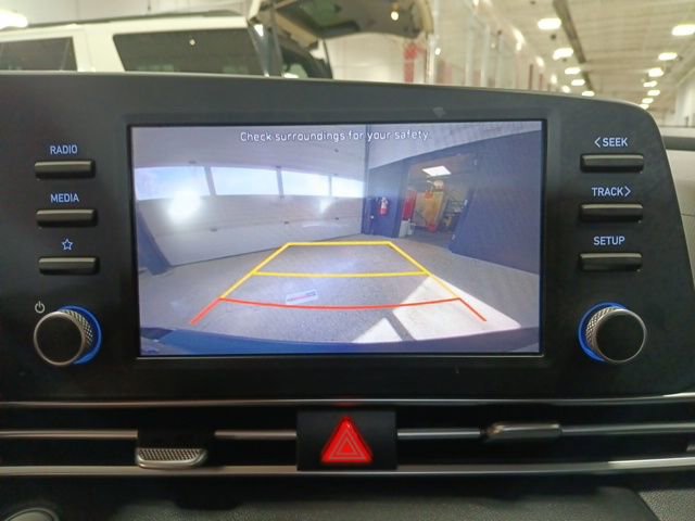 Used 2023 Hyundai Elantra SEL image 20