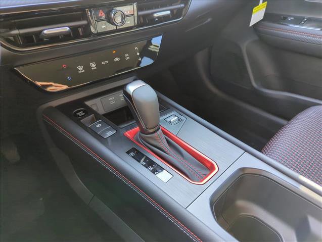 New 2026 Nissan Kicks SR image 13