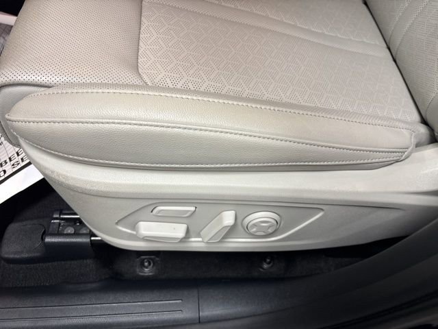 Used 2023 Kia Sorento SX Prestige image 18