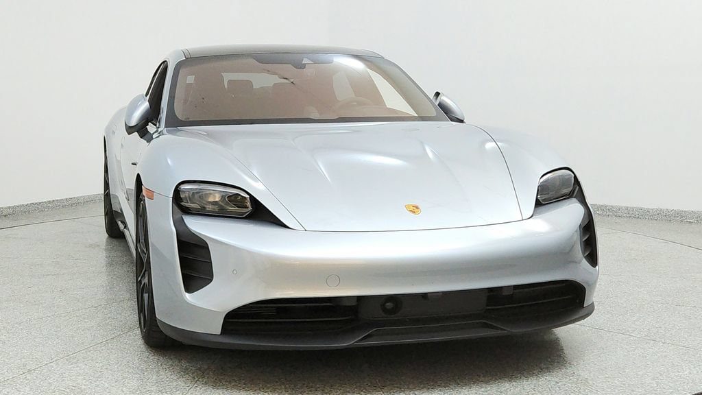 Used 2024 Porsche Taycan GTS AWD/4WD image 8