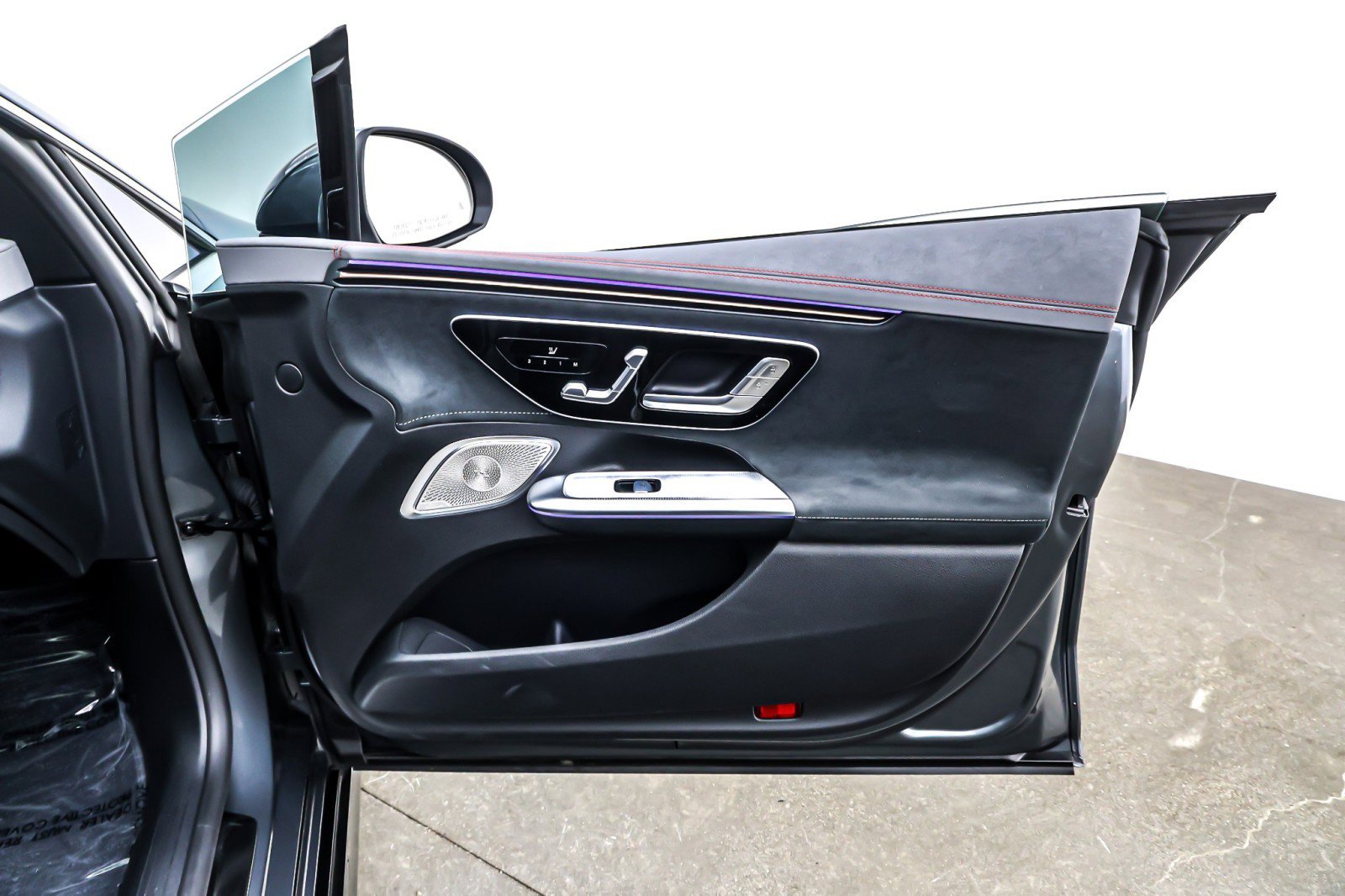 Used 2023 Mercedes-Benz EQE AMG 4MATIC Sedan image 24