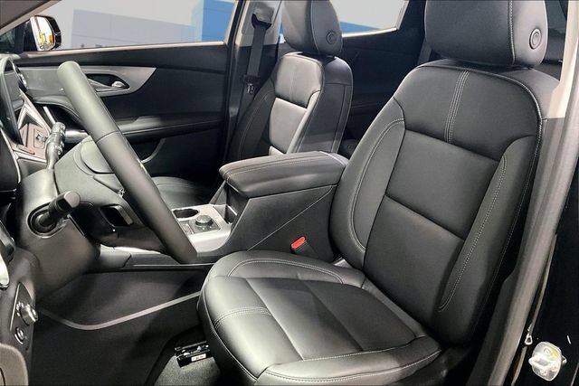New 2026 Chevrolet Blazer LT w/ Sound & Technology Package AWD/4WD image 9