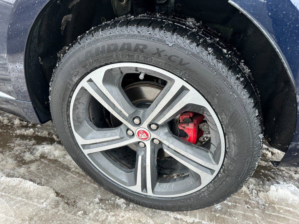 Used 2020 Jaguar F-PACE S image 20