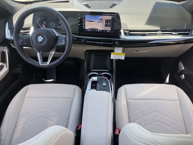 Used 2025 BMW X1 xDrive28i w/ Technology Package image 15