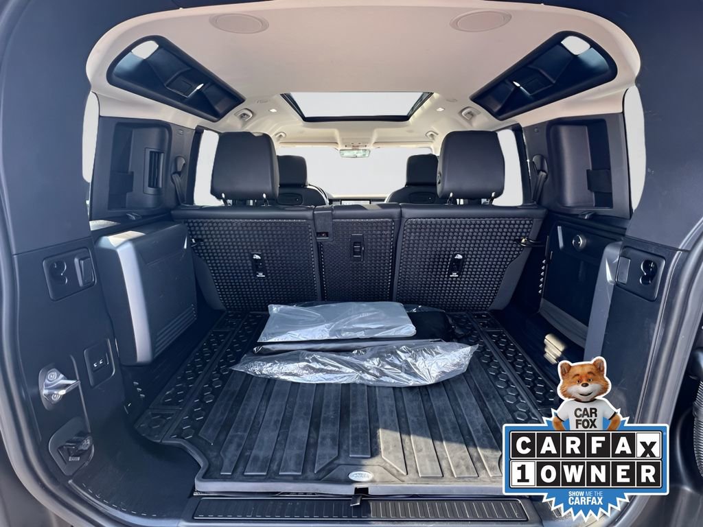 Used 2022 Land Rover Defender 110 X-Dynamic SE image 24