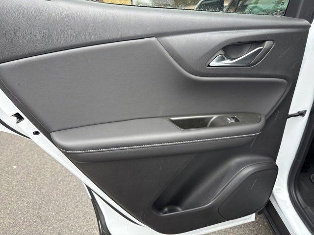 New 2026 Chevrolet Blazer LT w/ LPO, Black Sport Package image 17