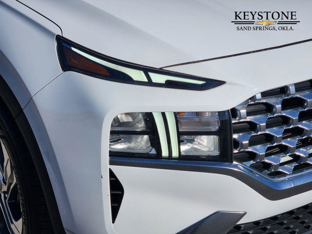 Used 2023 Hyundai Santa Fe SEL w/ Premium Package image 9