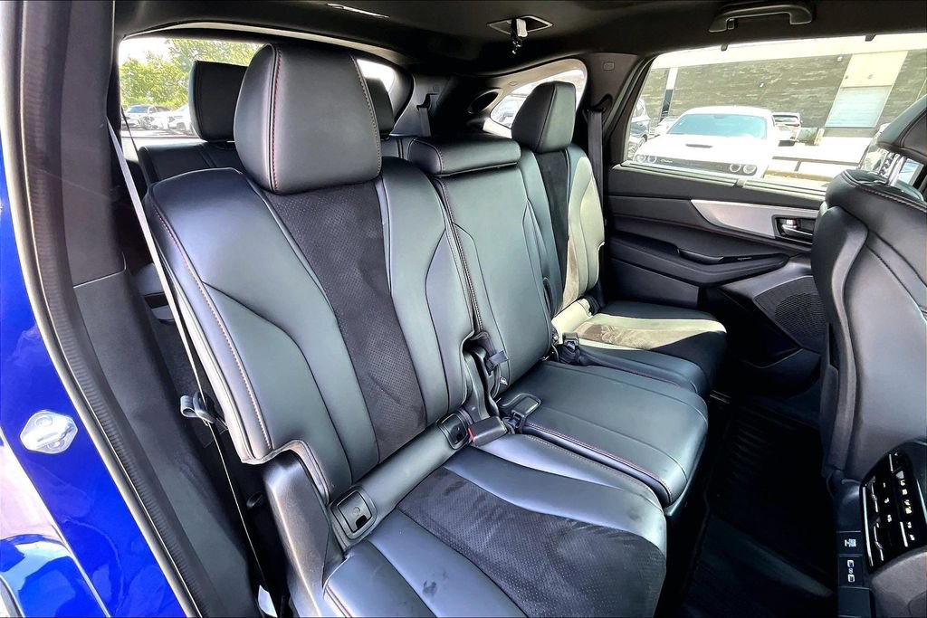 Used 2023 Acura MDX A-Spec AWD/4WD image 37