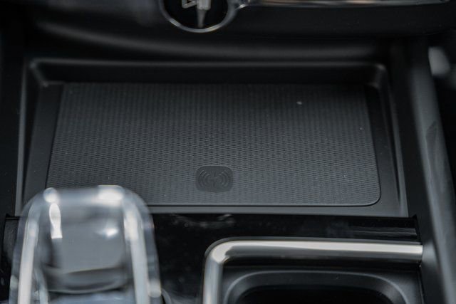 New 2026 Volvo XC60 B5 Plus w/ Protection Package Premier image 25