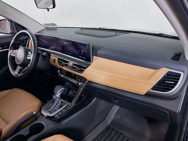 Used 2025 Kia Seltos EX w/ EX Sunroof Package image 21