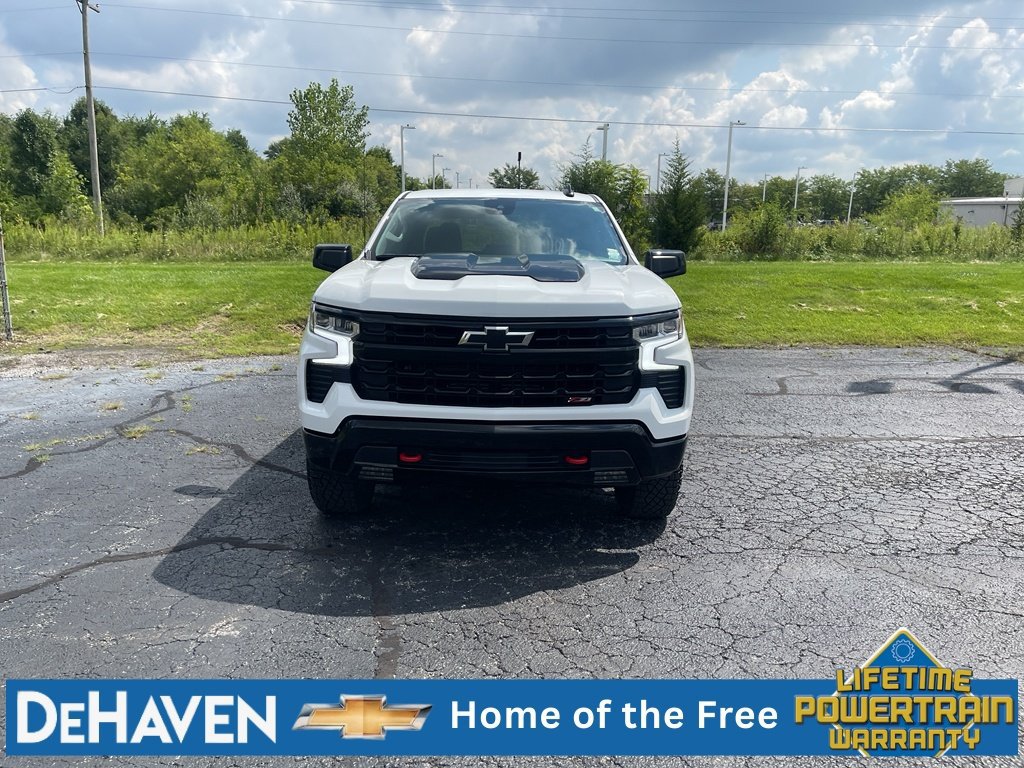 Used 2024 Chevrolet Silverado 1500 LT Trail Boss w/ Protection Package AWD/4WD image 9