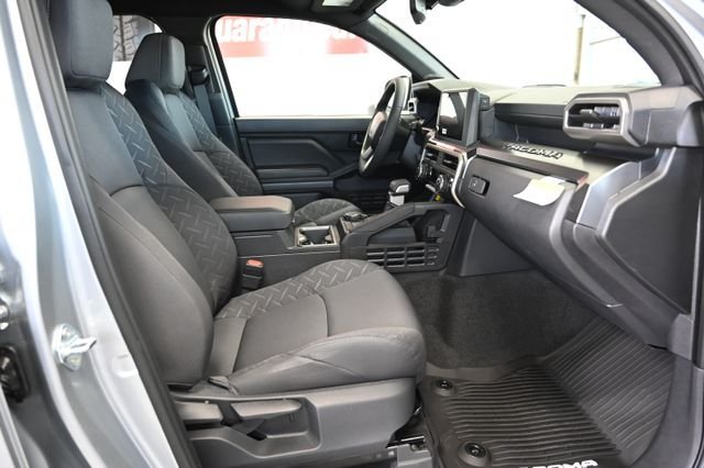 New 2026 Toyota Tacoma SR5 AWD/4WD image 11