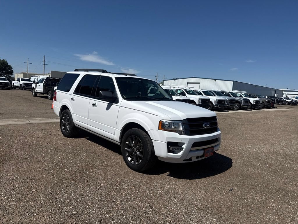 Used 2017 Ford Expedition Limited w/ Equipment Group 301A AWD/4WD image 8