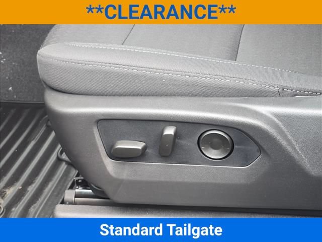 New 2026 Chevrolet Silverado 1500 Custom w/ LPO, Dark Essentials Package AWD/4WD image 27