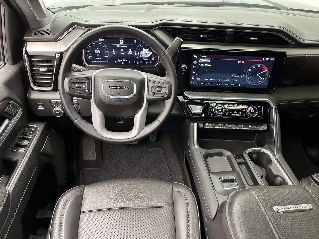 Certified 2026 GMC Sierra 2500 Denali w/ Denali Reserve Package AWD/4WD image 15