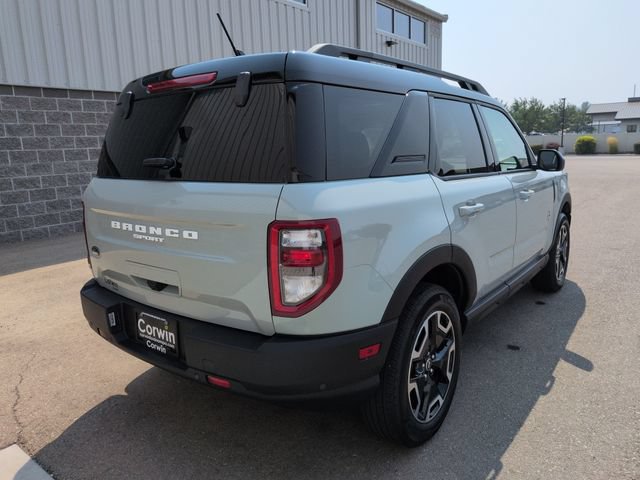 Certified 2024 Ford Bronco Sport Outer Banks w/ Tech Package AWD/4WD image 3