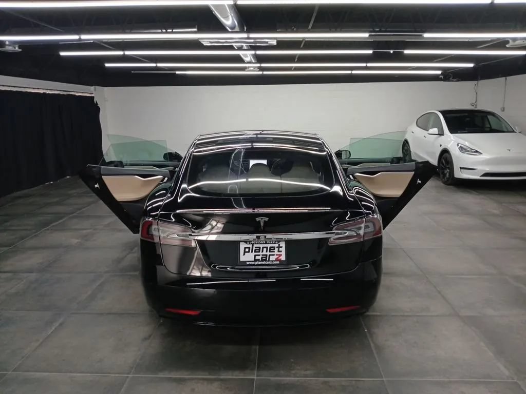 Used 2016 Tesla Model S 85D AWD/4WD image 28