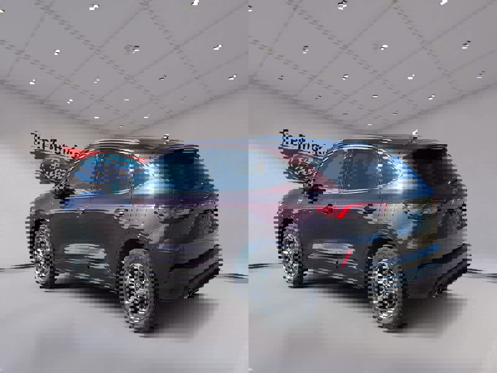 Certified 2023 Ford Escape ST-Line w/ Tech Pack #1 image 7