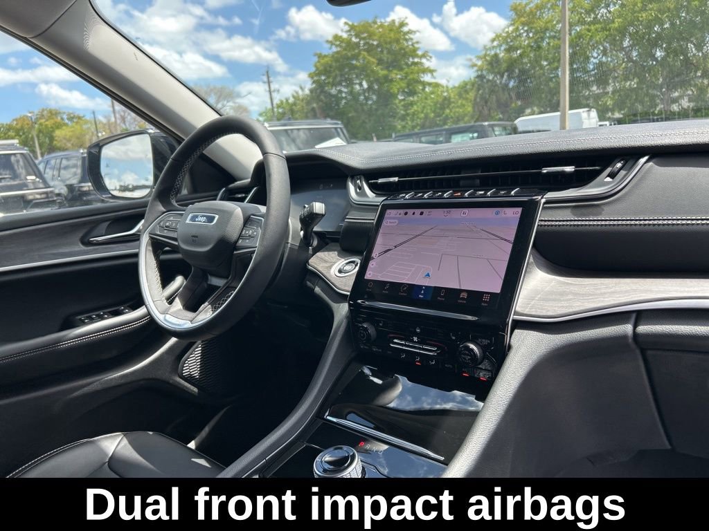 Used 2024 Jeep Grand Cherokee L Limited RWD image 25