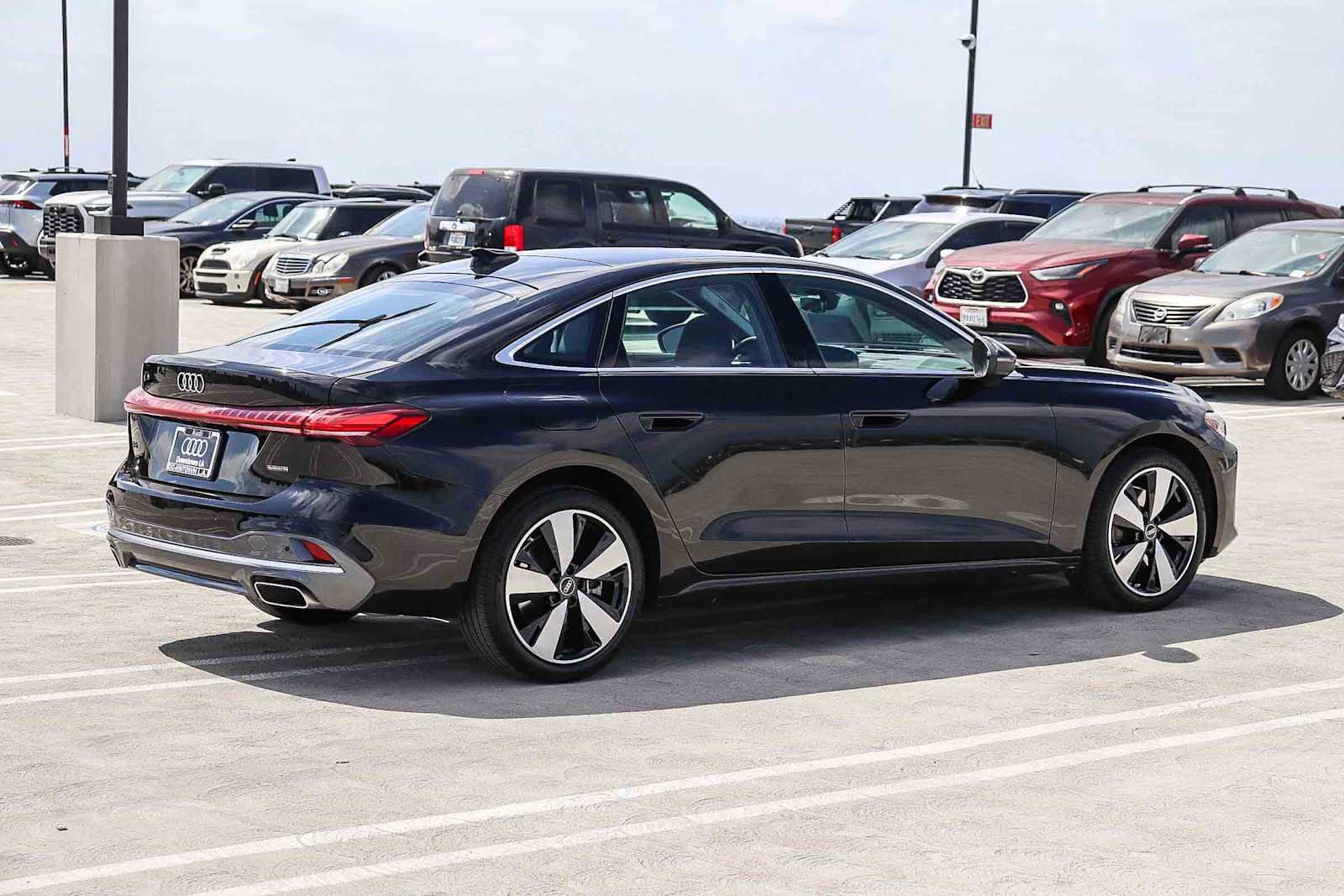 Used 2025 Audi A5 2.0T Premium Plus w/ Premium Plus AWD/4WD image 4