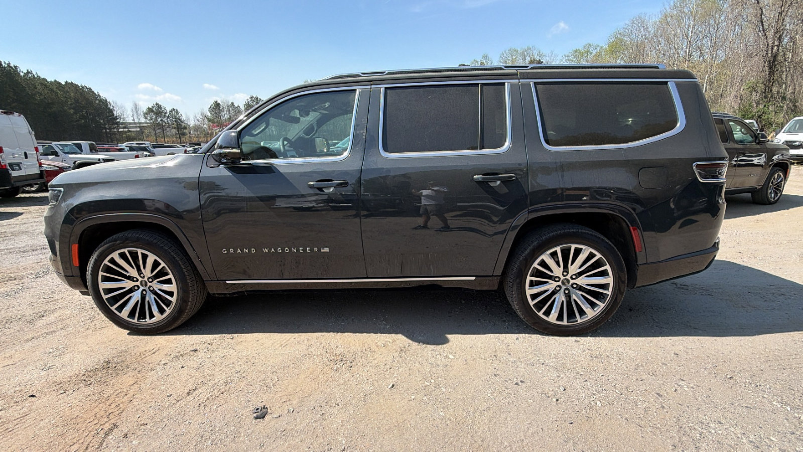 Certified 2025 Jeep Grand Wagoneer 4WD image 11