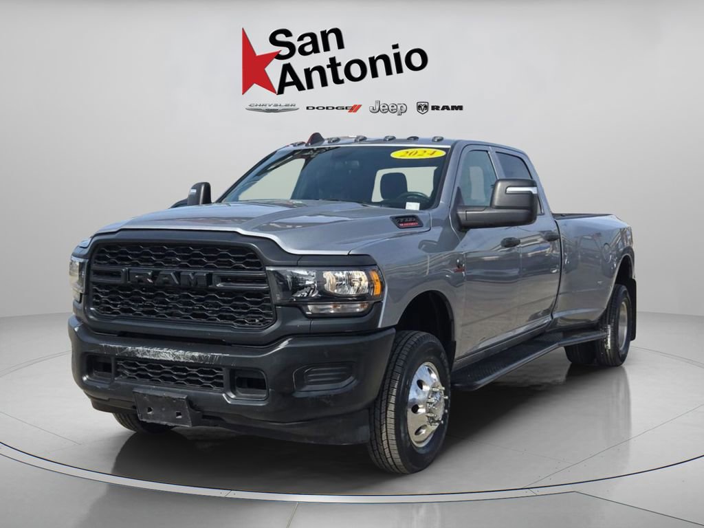 Certified 2024 RAM 3500 Tradesman image 4