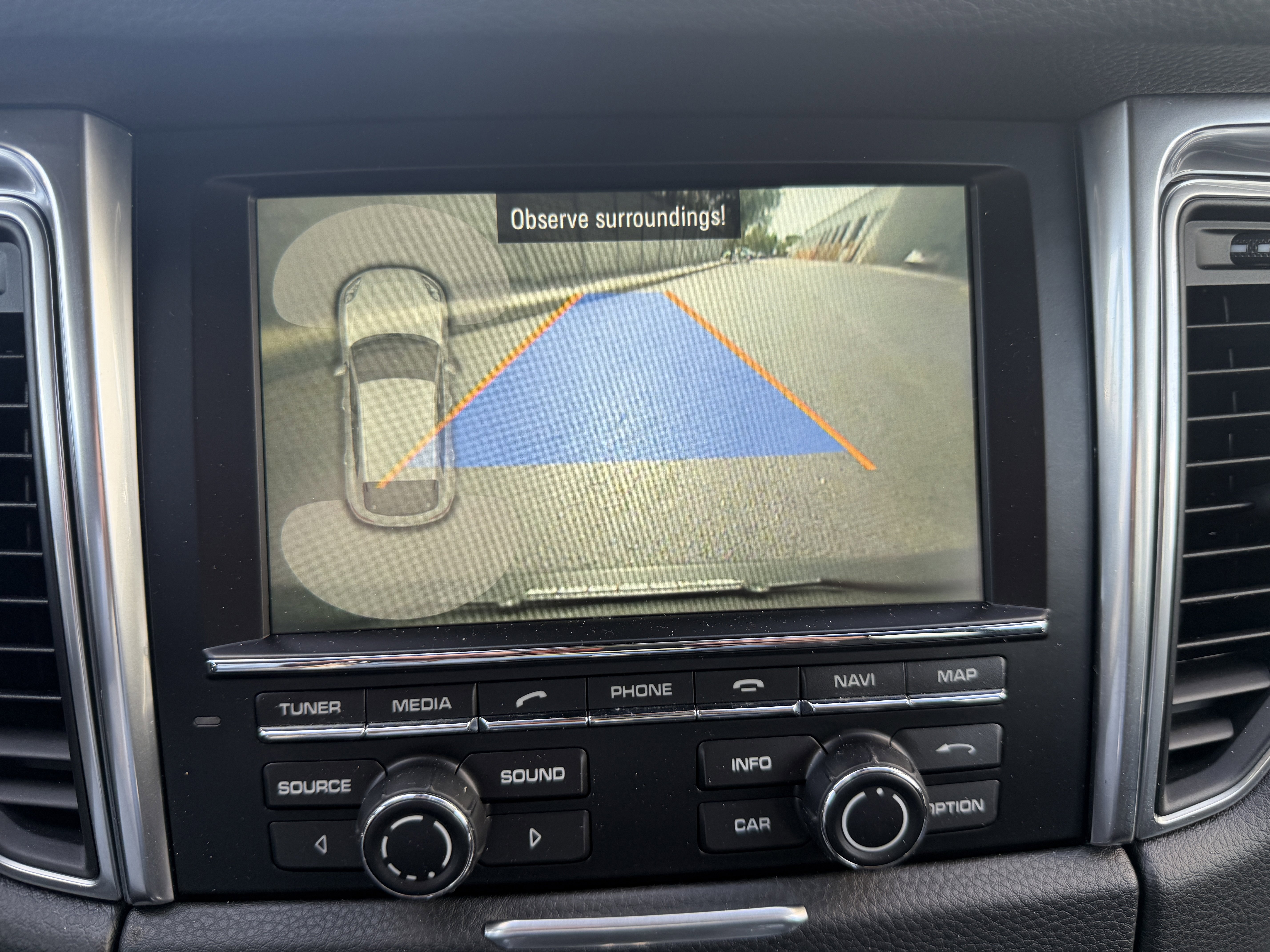 Certified 2015 Porsche Macan S image 27