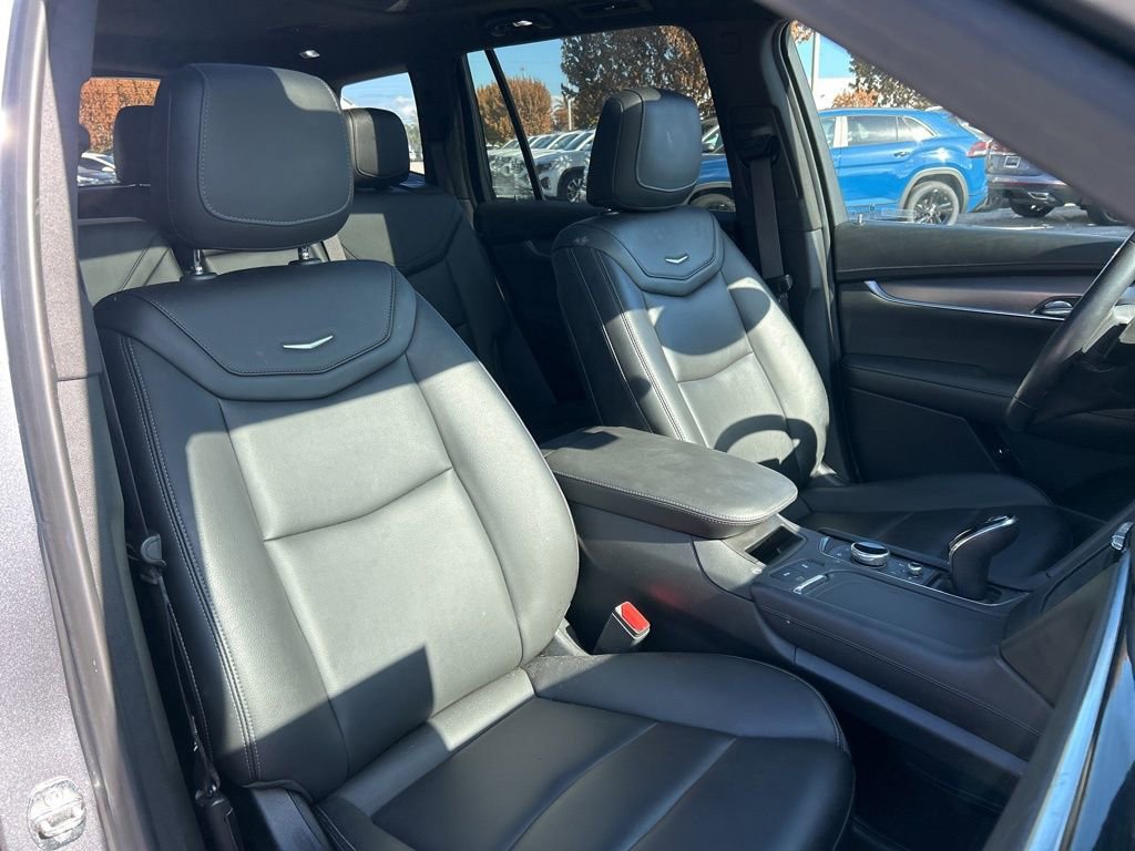 Used 2021 Cadillac XT6 Luxury image 42