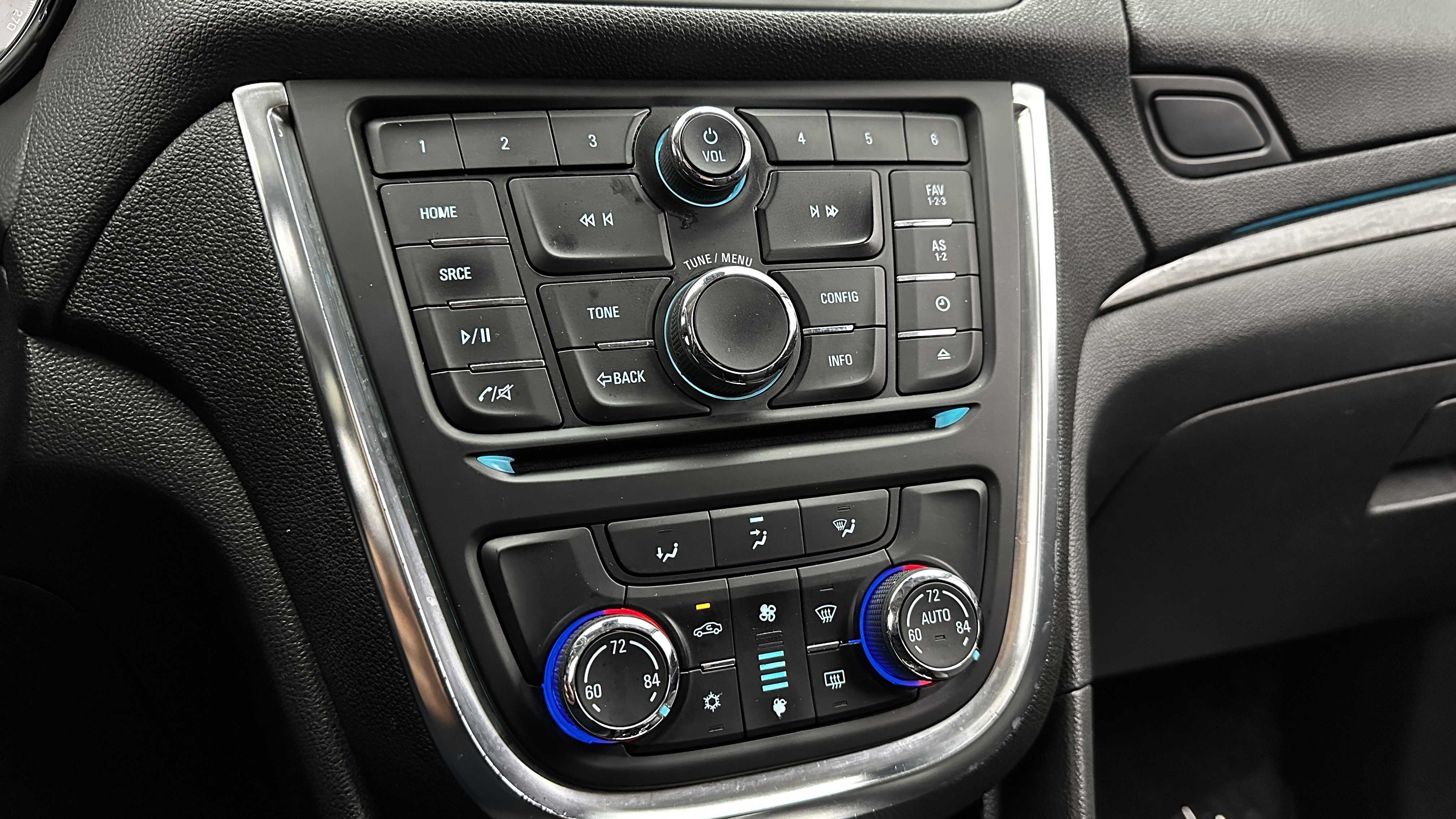 Used 2016 Buick Encore Convenience image 16